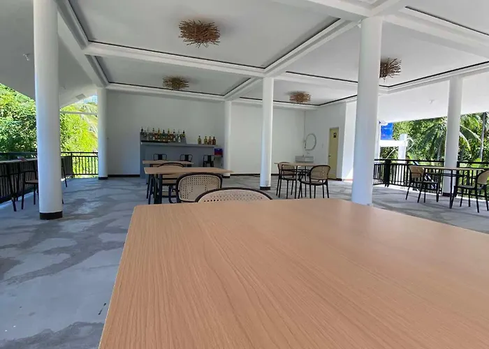 Ocam Ocam Casadyan Inn