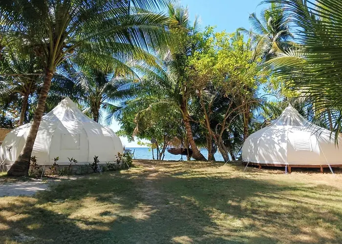 Firesky Glamping Ocam Ocam Beach