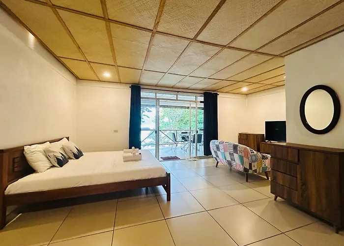 Chindonan Dive And Beach Resort